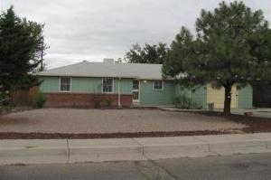 photo 1 of 3313 Delamar Ave NE, Albuquerque NM 87107