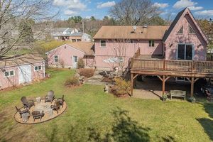 photo 1 of 19 Lone Pine Ln, Peabody, MA 01960