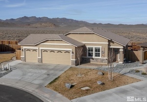 photo 1 of 200 Walnut Ct, Fernley, NV 89408