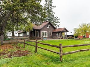 photo 1 of 36801 SE Proctor Rd, Boring, OR 97009