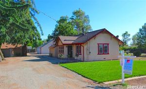 photo 1 of 13414 E Tokay Colony Rd, Lodi CA 95240