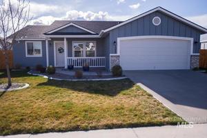 photo 1 of 1053 S Tomen Ave, Kuna, ID 83634