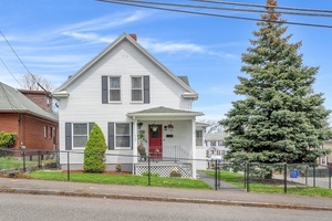 photo 1 of 269 Mast Rd, Manchester, NH 03102