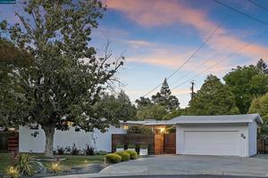 photo 1 of 24 Ellis Ct, Pleasant Hill, CA 94523