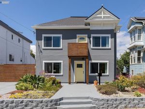 photo 1 of 1024 59th St, Oakland, CA 94608