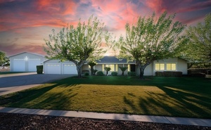 photo 1 of 4870 S Bethel Ave, Del Rey, CA 93616