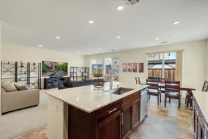 photo 1 of 1220 Apricot Ln, Hollister, CA 95023