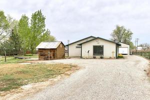 photo 1 of 2359 S Mill Rd, Emmett, ID 83617
