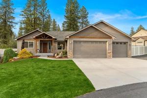 photo 1 of 4207 E Moody Ln, Mead, WA 99021