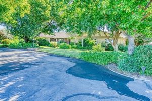 photo 1 of 7856 S Del Rey Ave, Del Rey, CA 93616