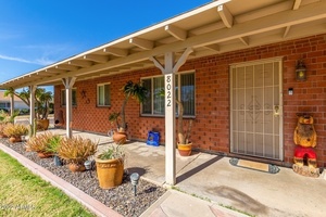 photo 1 of 8022 E Columbus Ave, Scottsdale, AZ 85251