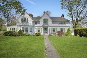 photo 1 of 6 Cary Street, Nahant, MA 01908