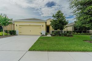photo 1 of 17766 Garsalaso Cir, Brooksville, FL 34604