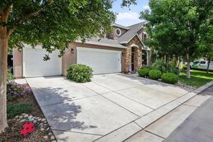 photo 1 of 3126 Brickfield Ave, Tulare, CA 93274