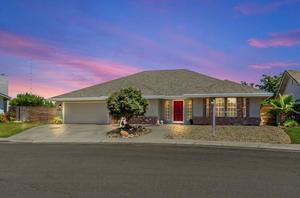 photo 1 of 14655 E Manzanita Way, Lockeford, CA 95237