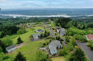 photo 1 of 442 VARSITY RD, Kalama, WA 98625