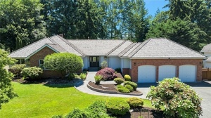 photo 1 of 2926 184th Pl SE, Bothell, WA 98012