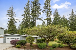 photo 1 of 2041 153rd Ave SE, Bellevue, WA 98007