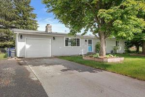 photo 1 of 5006 N Chase Rd, Newman Lake, WA 99025