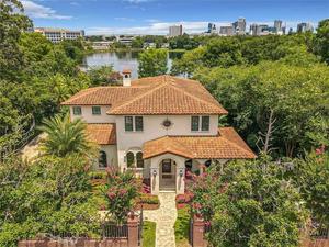 photo 1 of 311 E Copeland Dr, Orlando, FL 32806