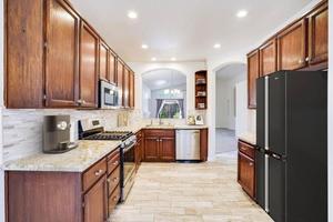 photo 1 of 6145 Piccolo Ct, Citrus Heights, CA 95621
