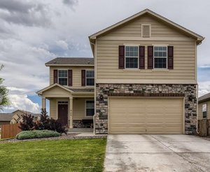 photo 1 of 923 Birchdale Ct, Windsor, CO 80550