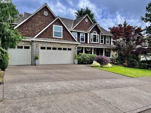 photo 1 of 4055 Wild Rose Dr, West Linn, OR 97068