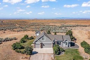 photo 1 of 19750 N Cairns Pl, Mountain Home, ID 83647