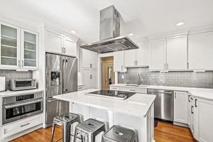 photo 1 of 166 Cabot St #166, Newton, MA 02458