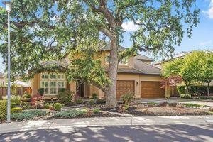 photo 1 of 117 Obsidian Cliff Ct, Folsom, CA 95630