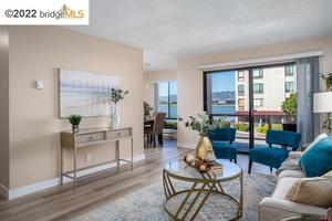 photo 1 of 9 Commodore Dr Unit A216, Emeryville, CA 94608