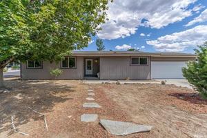photo 1 of 1367 Apollo Ave, Gardnerville, NV 89410