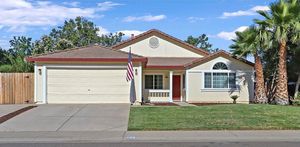 photo 1 of 122 Matthew Ct, Galt, CA 95632