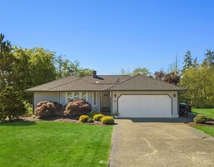 photo 1 of 2372 214th Place SW, Brier, WA 98036