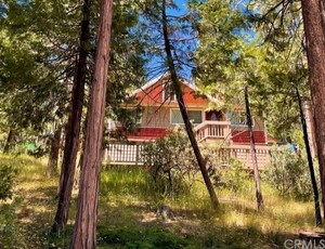photo 1 of 41776 Merriman Ln, Auberry, CA 93602