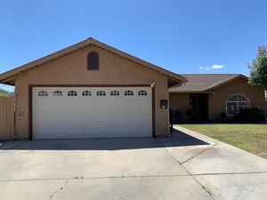 photo 1 of 773 Annadale Ave, Sanger, CA 93657
