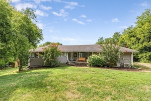photo 1 of 340 Hilltop Ln, Woodbury, TN 37190