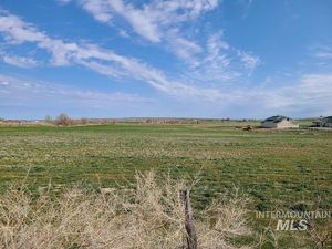 photo 1 of 1019 Can Ada Rd, Melba, ID 83641
