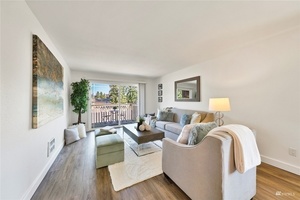 photo 1 of 502 141st Ave SE #46, Bellevue, WA 98007