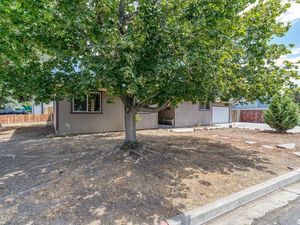 photo 1 of 1367 Apollo Ave, Gardnerville, NV 89410