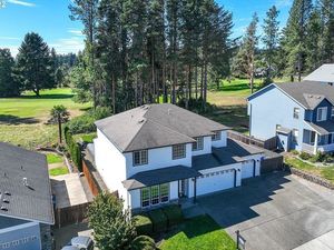photo 1 of 613 51st St, Washougal, WA 98671