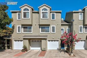 photo 1 of 67 Trestle Dr, Hayward, CA 94544