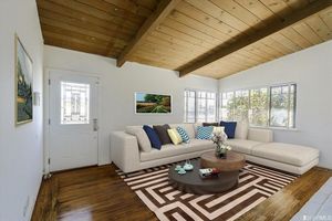 photo 1 of 1004 Meadow Ave, Pinole, CA 94564