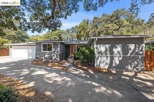 photo 1 of 1017 Simmons Ln, Novato, CA 94945