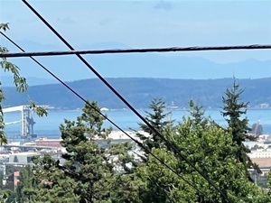 photo 1 of 3702 E Roosevelt Ave, Tacoma, WA 98404