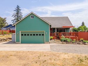 photo 1 of 1139 Ash St, Dayton, OR 97114