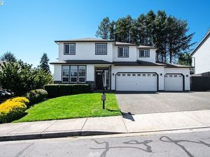 photo 1 of 613 51st St, Washougal, WA 98671