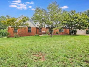 photo 1 of 34 Rebecca Cir, Griffin, GA 30224