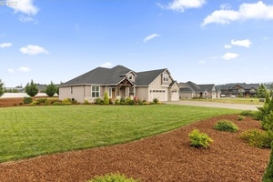 photo 1 of 17020 NE 164th Cir, Brush Prairie, WA 98606