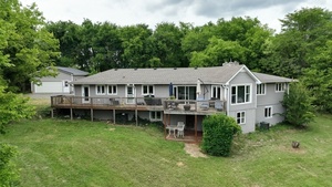 photo 1 of 340 Hilltop Ln, Woodbury, TN 37190
